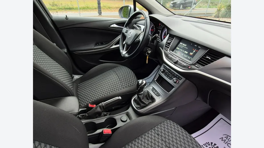 OPEL Astra -