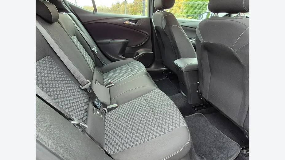 OPEL Astra -