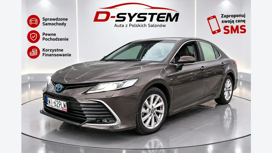 TOYOTA Camry -