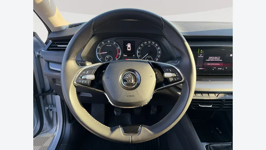 SKODA Octavia -
