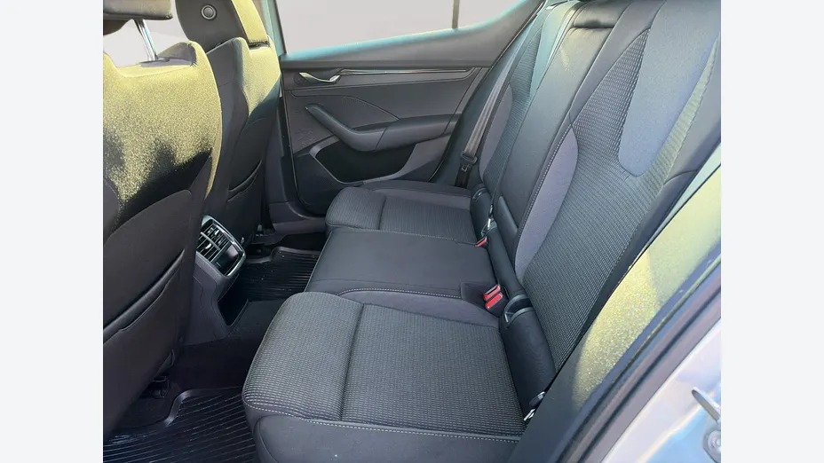 SKODA Octavia -