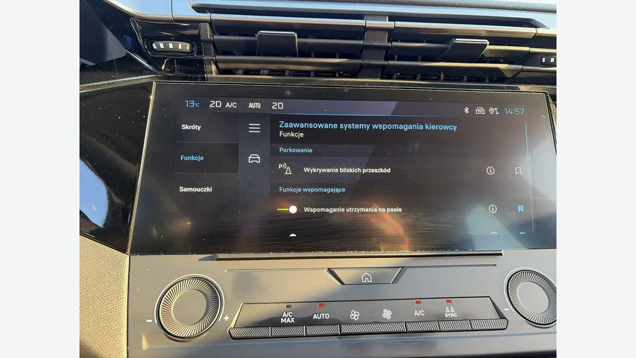 PEUGEOT 308 -