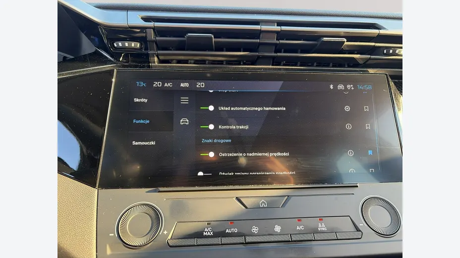PEUGEOT 308 -