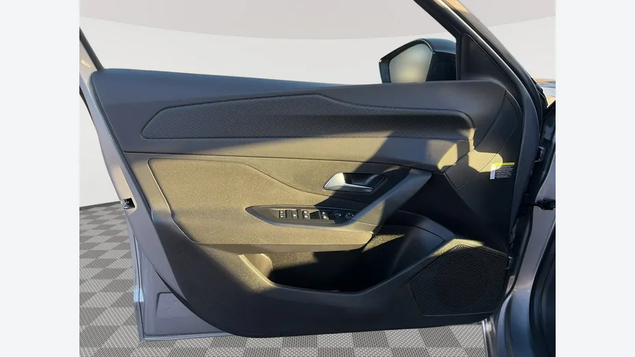 PEUGEOT 308 -