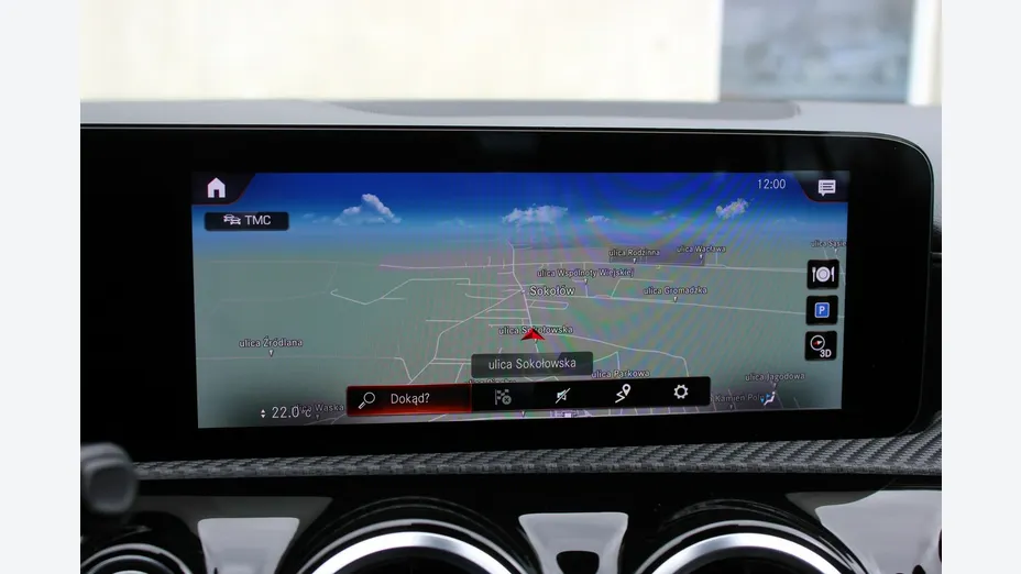 MERCEDES-BENZ CLA -