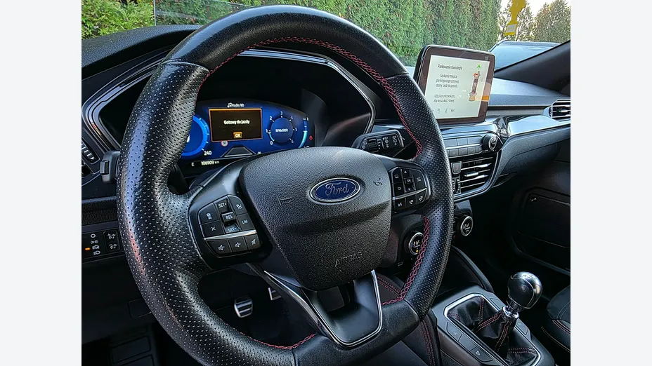 FORD Kuga -