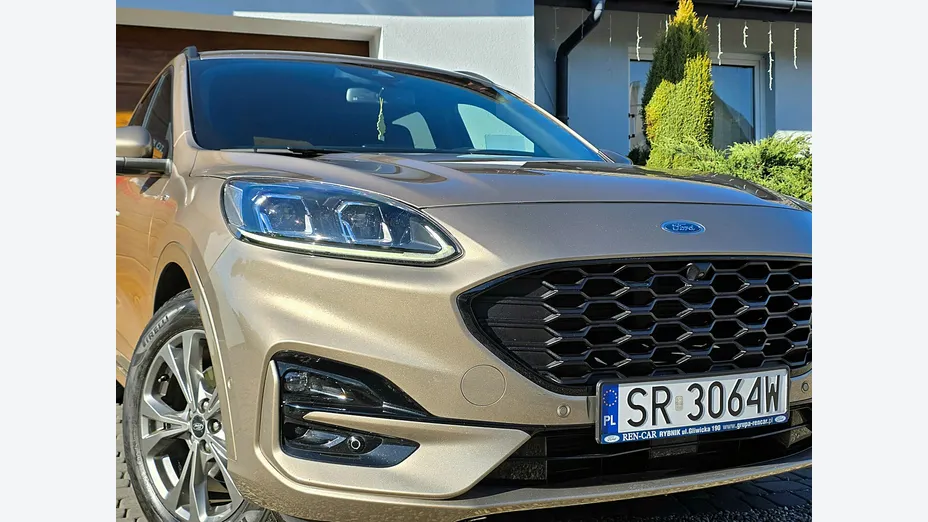 FORD Kuga -