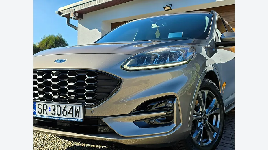 FORD Kuga -