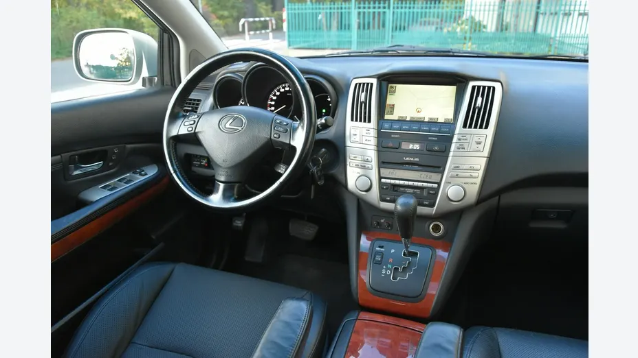 LEXUS RX -