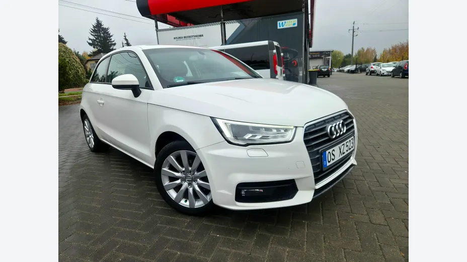 AUDI A1 -