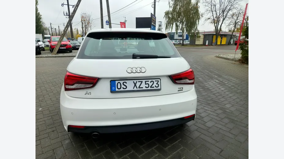 AUDI A1 -
