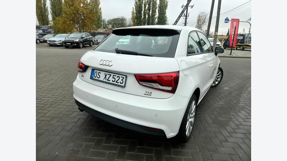 AUDI A1 -