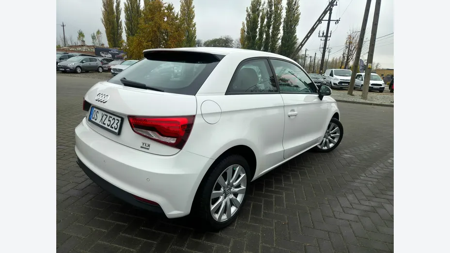AUDI A1 -
