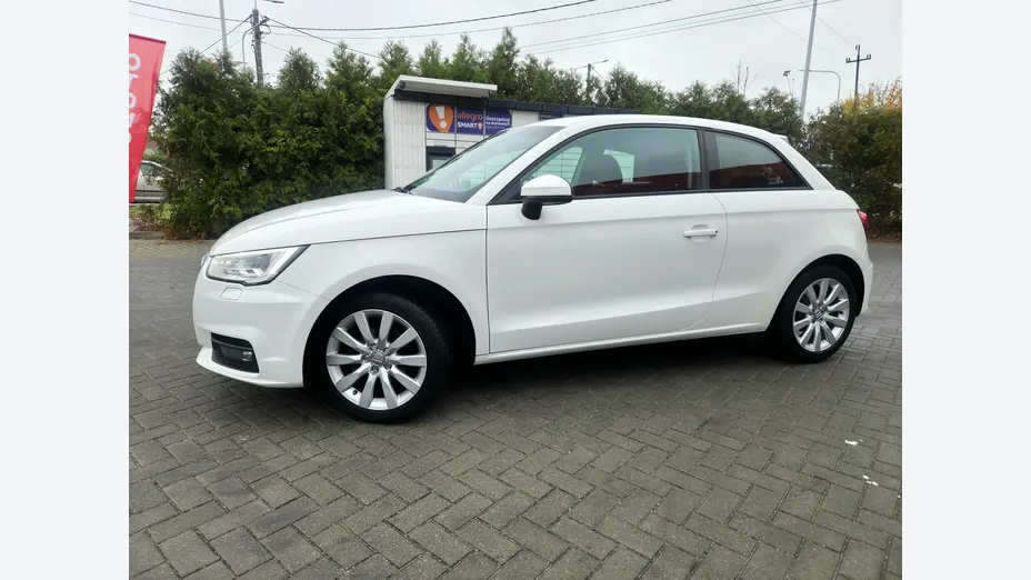 AUDI A1 -