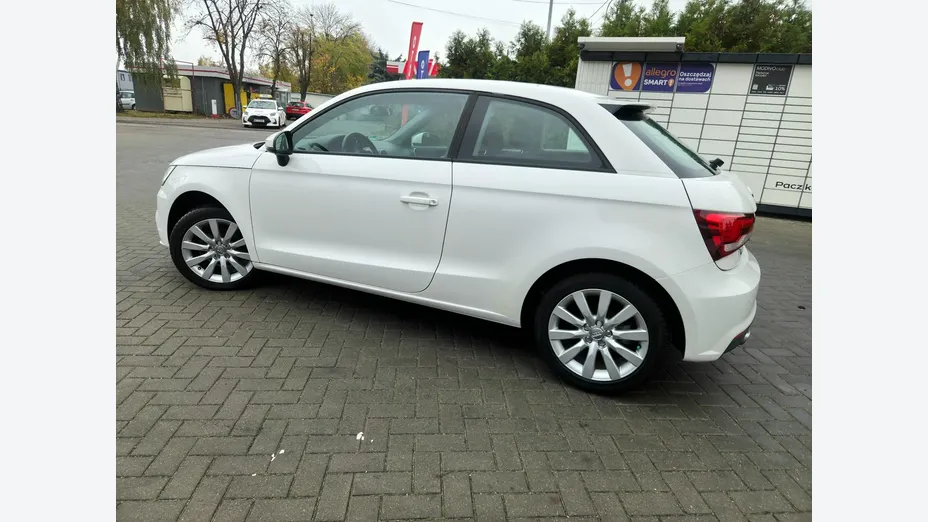 AUDI A1 -