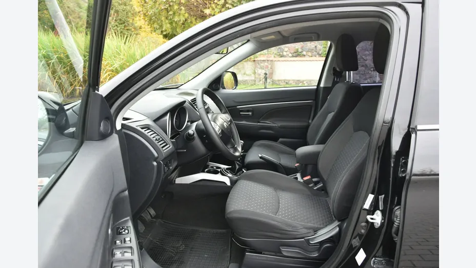 MITSUBISHI ASX -