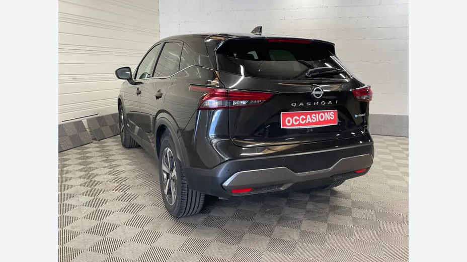 NISSAN Qashqai -