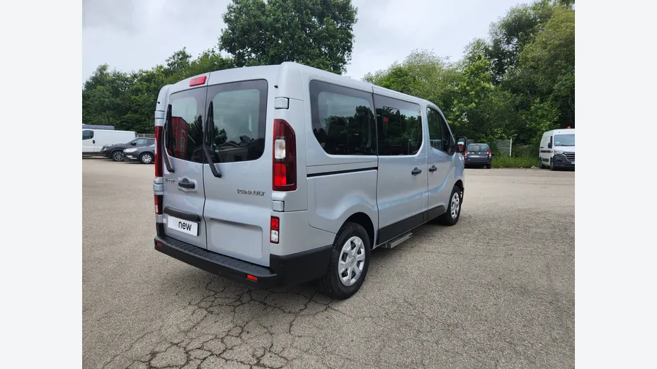 RENAULT Trafic -