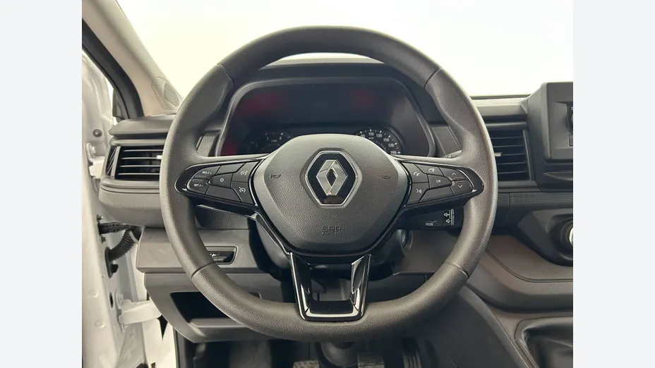 RENAULT Trafic -