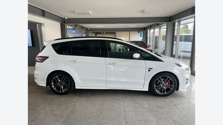 FORD S-MAX -