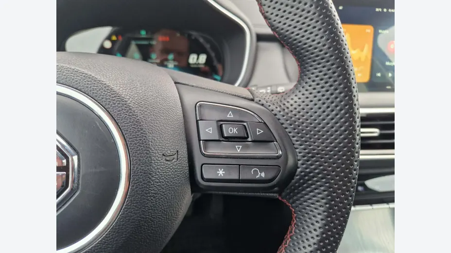 MG HS HS 1.5 T-GDI Excite DCT