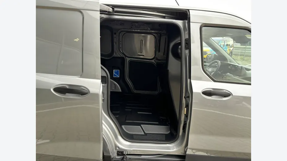 FORD Transit Courier Transit Courier 1.0 EcoBoost 2,1t Trend aut Nowy