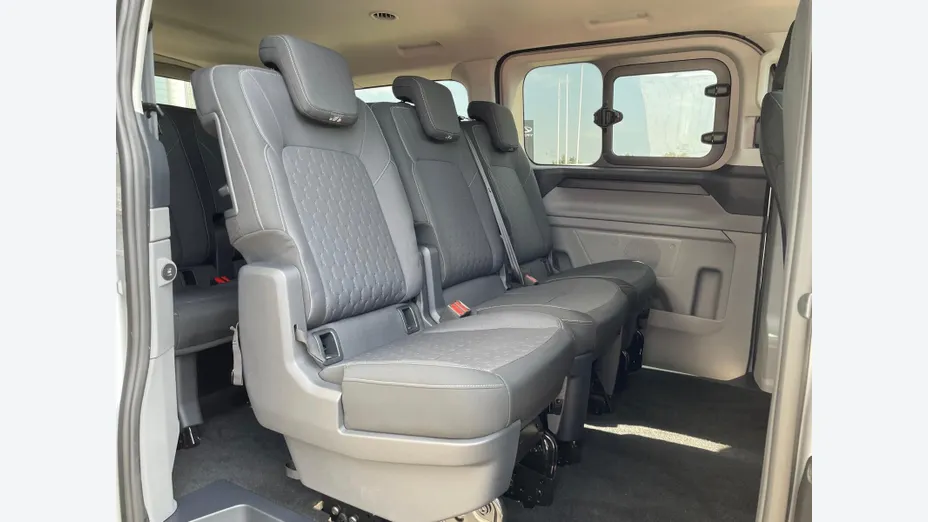 FORD Transit Custom Transit Custom 2.0 EcoBlue 320 L2H1 Limited Aut. Nowy