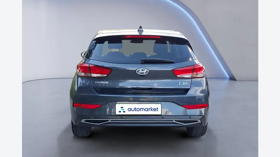 HYUNDAI i30 i30 1.0 T-GDI Smart DCT