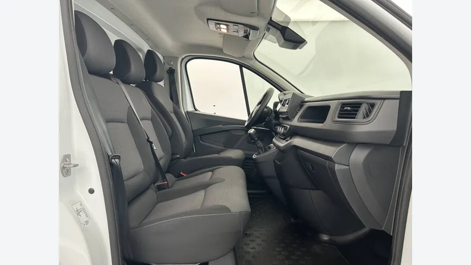 RENAULT Trafic -