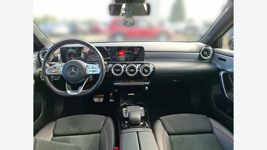 MERCEDES-BENZ A Klasa A 250 4-Matic AMG Line 7G-DCT
