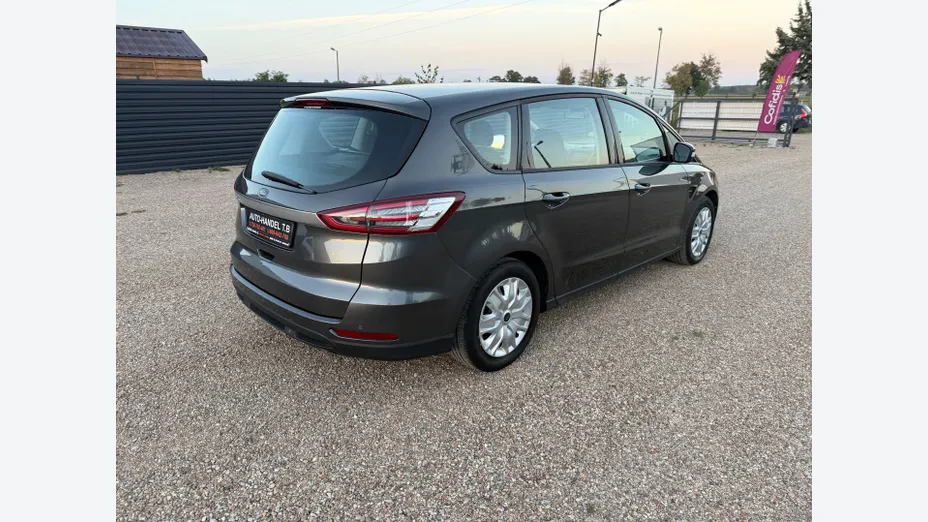 FORD S-MAX S-MAX 2.0 TDCi Trend