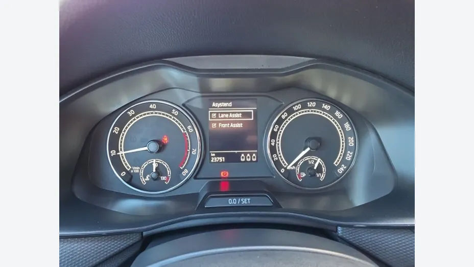 SKODA Kamiq Kamiq 1.0 TSI Active