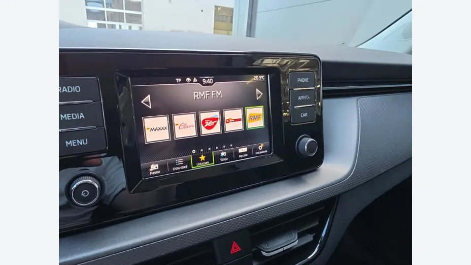 SKODA Kamiq Kamiq 1.0 TSI Active