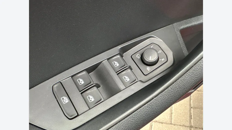 SKODA Karoq Karoq 1.5 TSI ACT Selection DSG