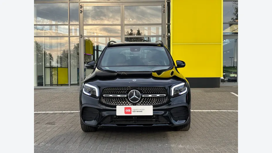 MERCEDES-BENZ GLB GLB 200 AMG Line 7G-DCT
