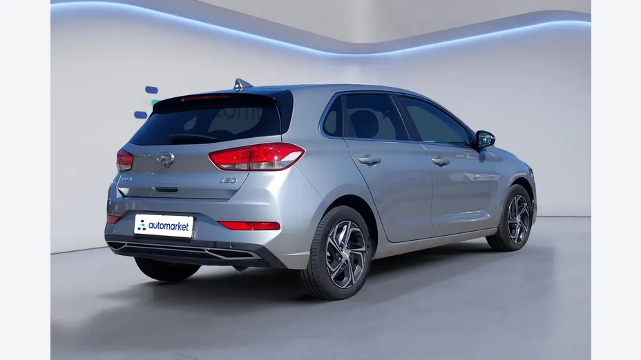 HYUNDAI i30 i30 1.0 T-GDI Smart