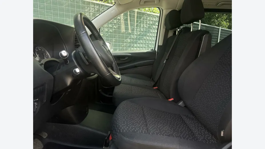 MERCEDES-BENZ Vito Vito Tourer 114 CDI L2 Pro 9G-Tronic 447.703