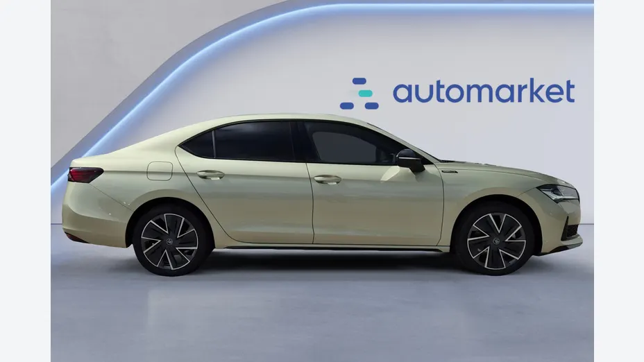 SKODA Superb Superb 2.0 TSI Sportline DSG Nowy