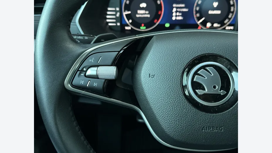 SKODA Octavia Octavia 1.5 TSI mHEV Selection DSG