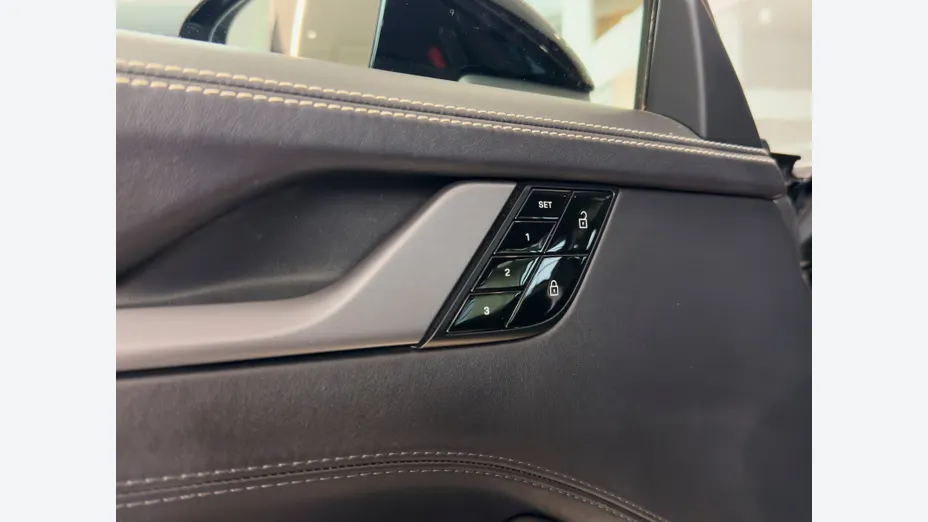 PORSCHE 911 911 Carrera 4S
