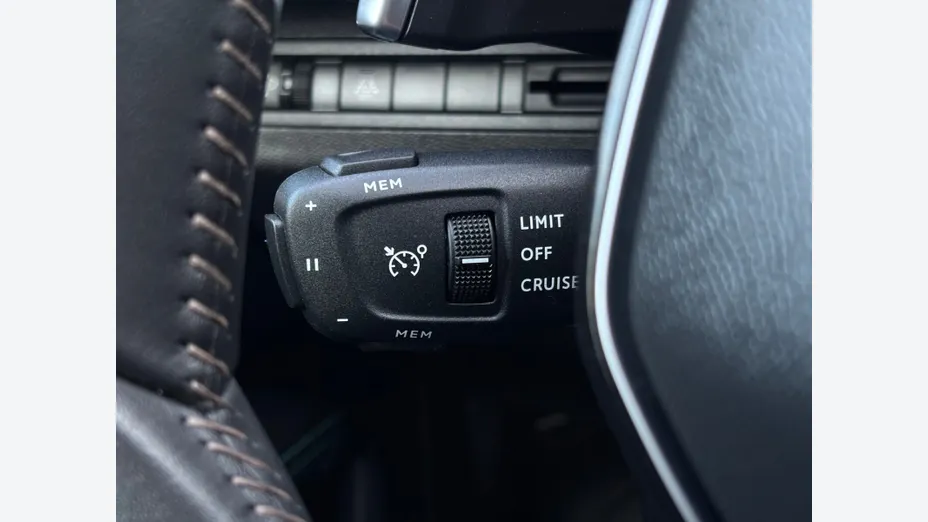 PEUGEOT 5008 5008 1.5 BlueHDi Allure Pack S&S EAT8