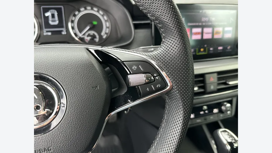 SKODA Kamiq Kamiq 1.0 TSI Ambition DSG