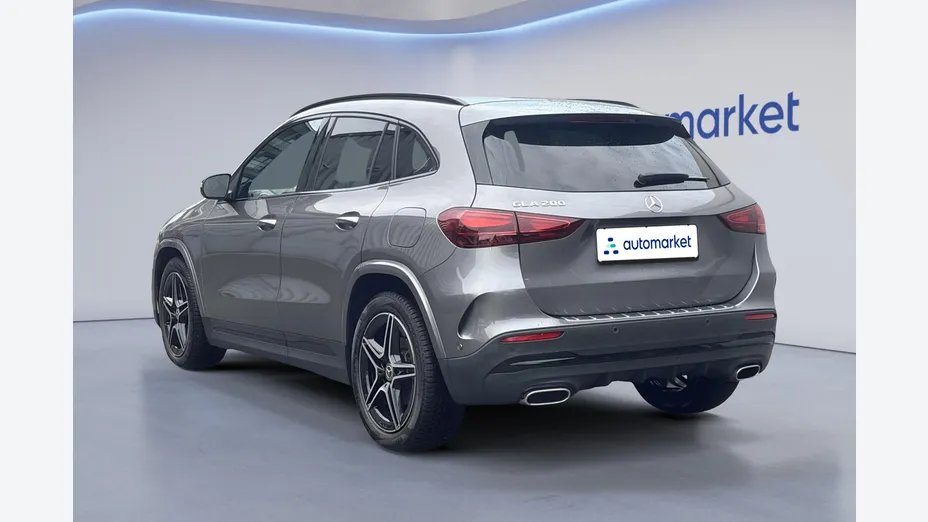 MERCEDES-BENZ GLA GLA 200 mHEV AMG Line 7G-DCT