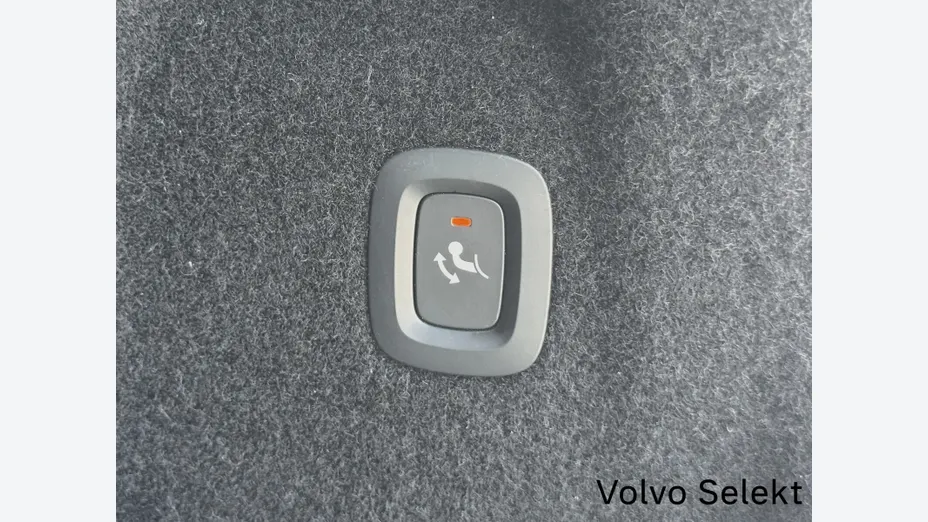 VOLVO XC60 XC60 B4 B R-Design aut