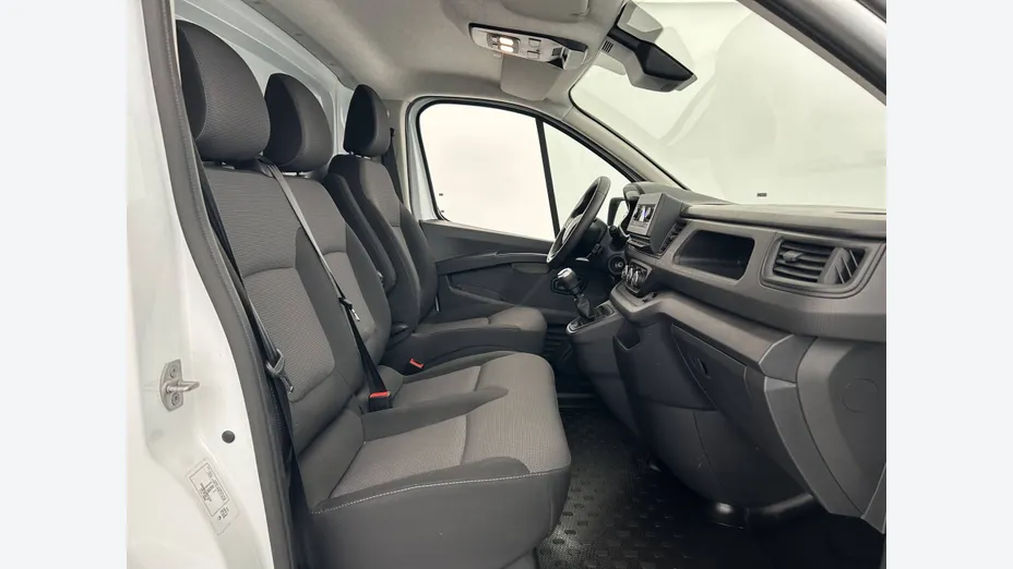 RENAULT Trafic -