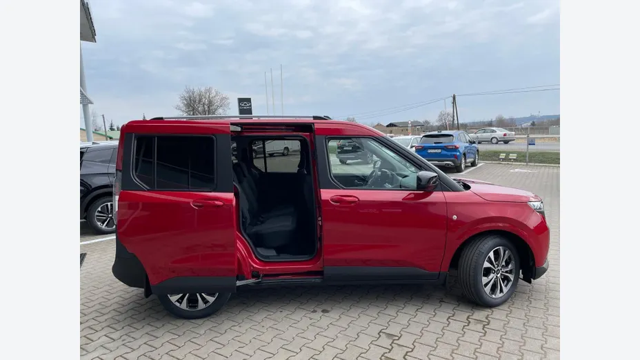 FORD Tourneo Courier Tourneo Courier 1.0 EcoBoost Titanium aut Nowy