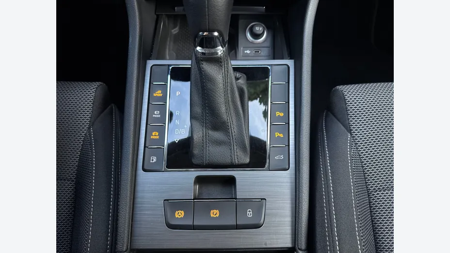 SKODA Superb Superb 1.4 TSI Plug-In Hybrid Style DSG