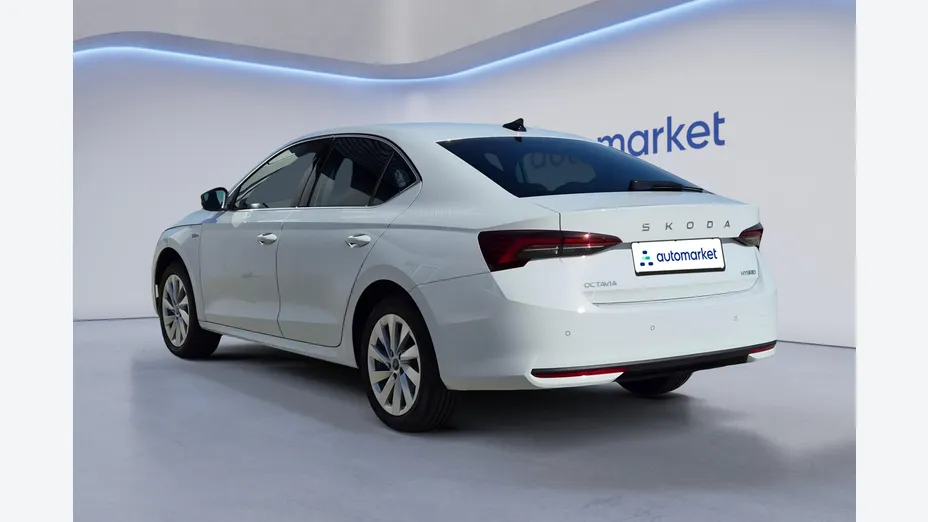 SKODA Octavia Octavia 1.5 TSI mHEV Drive Selection DSG Nowy