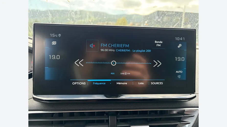 PEUGEOT 3008 -