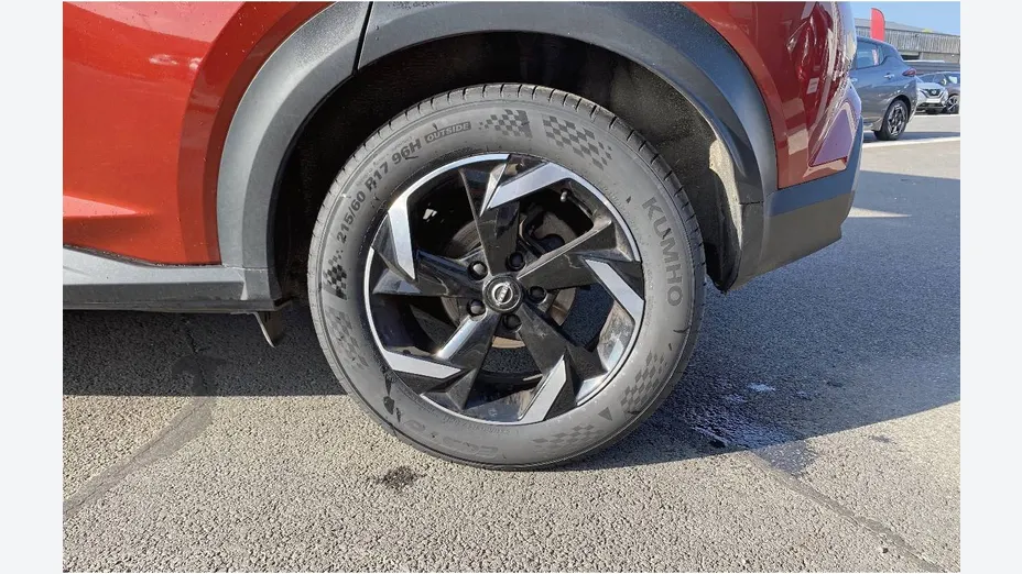 NISSAN Juke -